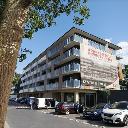 Hello Apartments Pileckiego Варшава Екстериор снимка